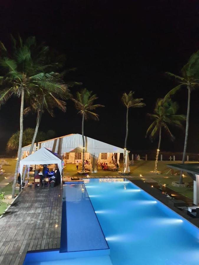 The Lighthouse Negombo Hotel Exterior photo
