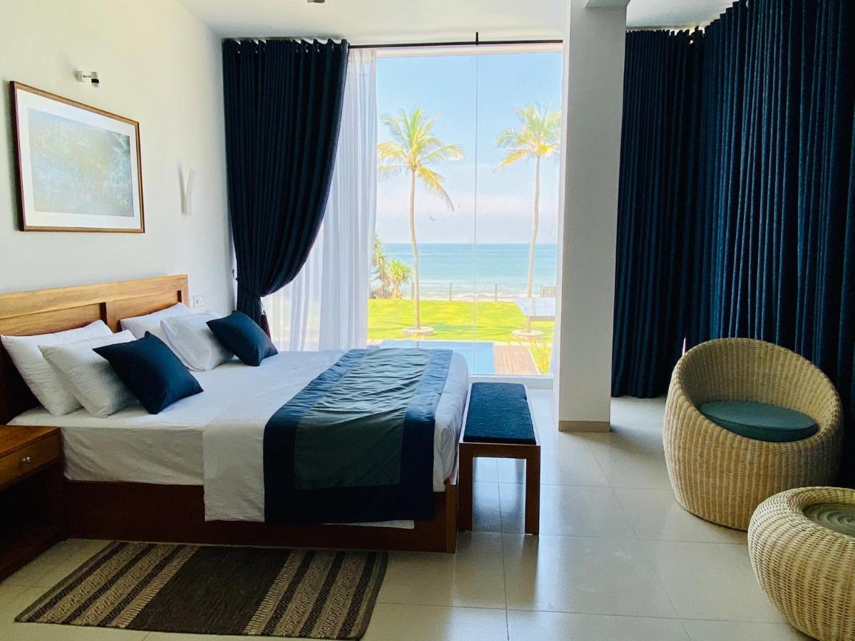 The Lighthouse Negombo Hotel Exterior photo